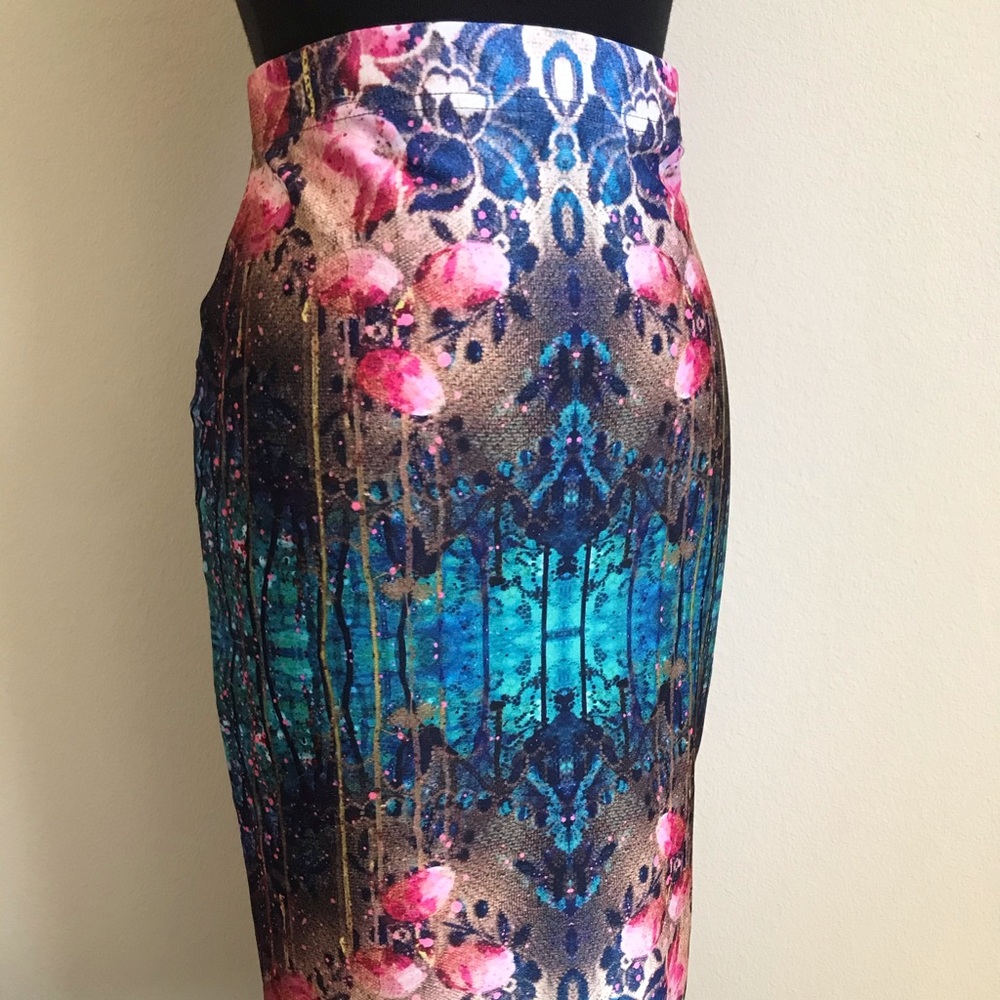 Hannah Stone Colorful pencil skirt - MED